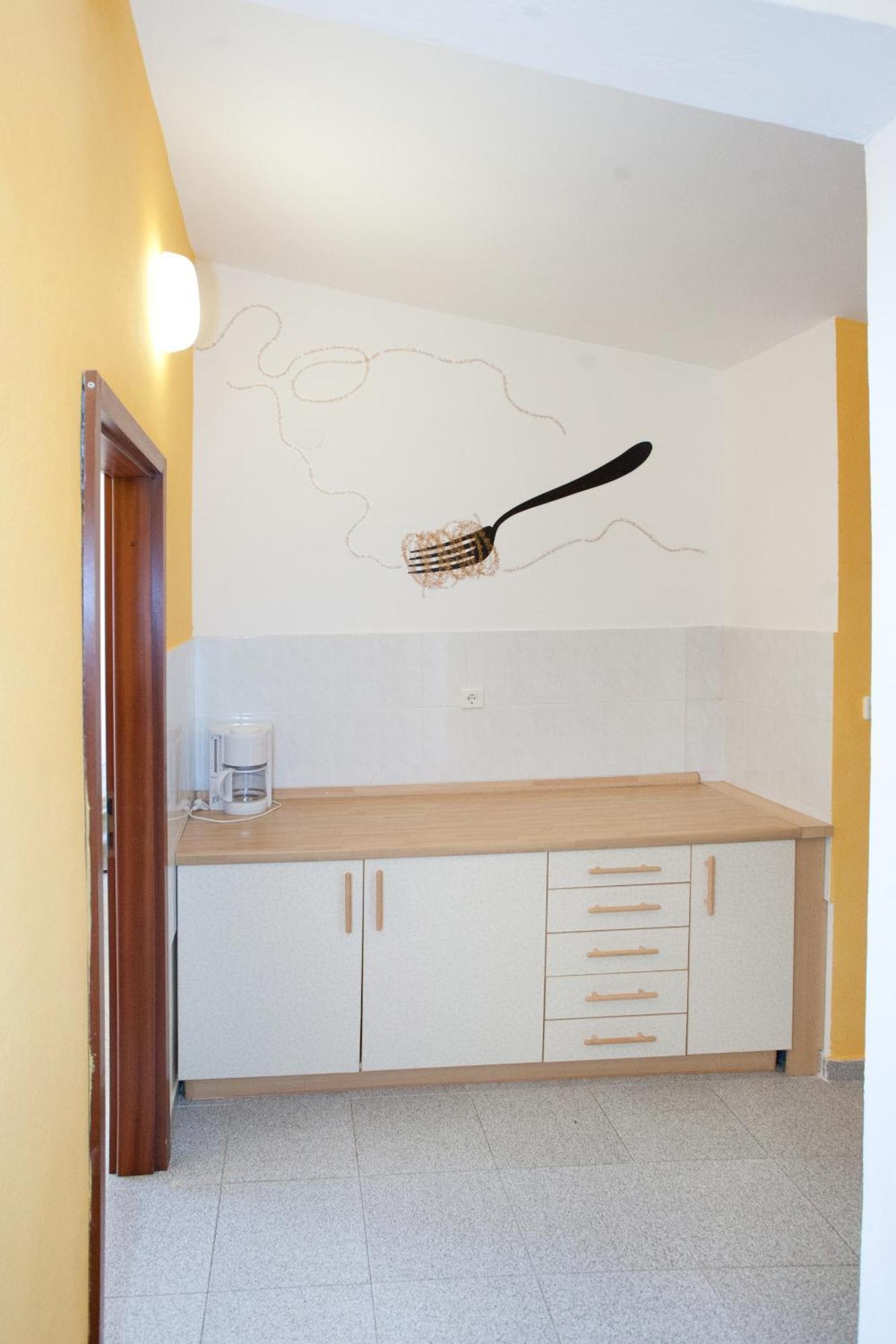 Apartments By The Sea Rastici, Ciovo - 2104 트로기르 객실 사진